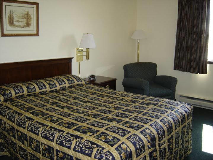Super 8 By Wyndham Eau Claire I-94 Exterior foto