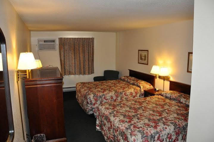 Super 8 By Wyndham Eau Claire I-94 Exterior foto